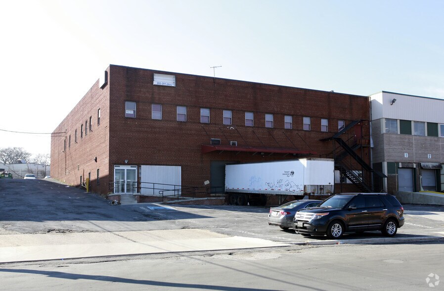 Primary Photo Of 6210 Chillum Pl NW, Washington Manufacturing For Lease
