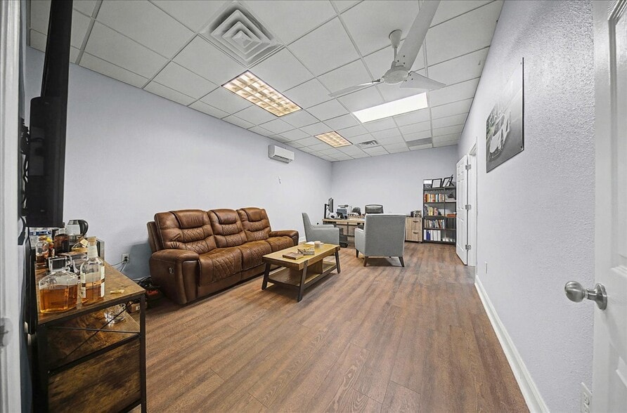 More Photos Of 2733 SE 58th Ave, Ocala Freestanding For Lease