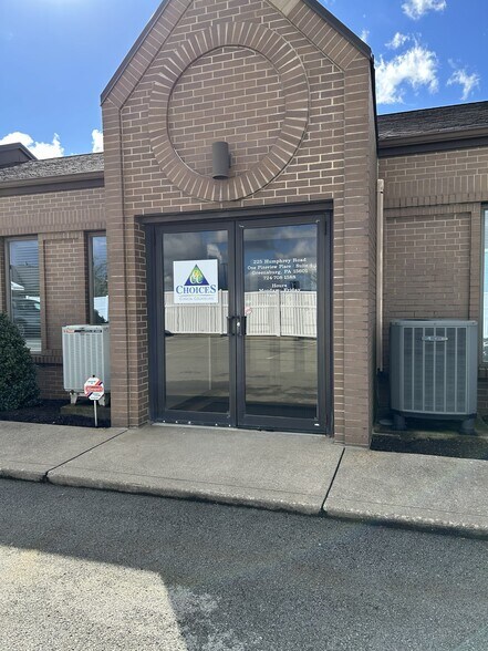 More Photos Of 225 Humphrey Rd, Greensburg Medical For Lease