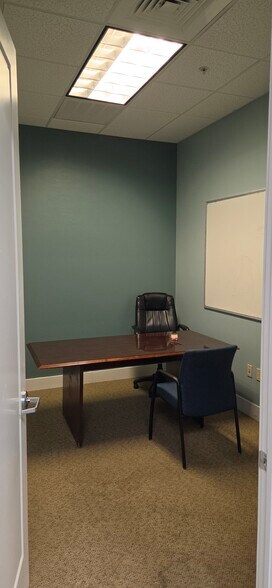 More Photos Of 13830 Jetport Commerce Pky, Fort Myers Warehouse For Lease