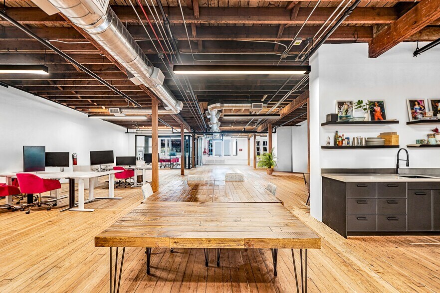 More Photos Of 734 S Main St, Los Angeles Loft Creative Space For Lease