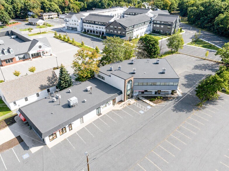 More Photos Of 861 Edgell Rd, Framingham Storefront For Sale