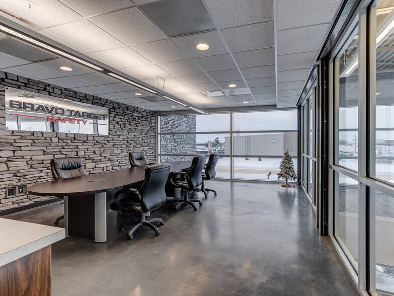 More Photos Of 7005 44 St, Lloydminster Unknown For Lease