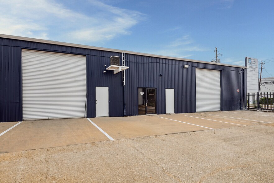 More Photos Of 4125 Hollister Rd, Houston Unknown For Lease