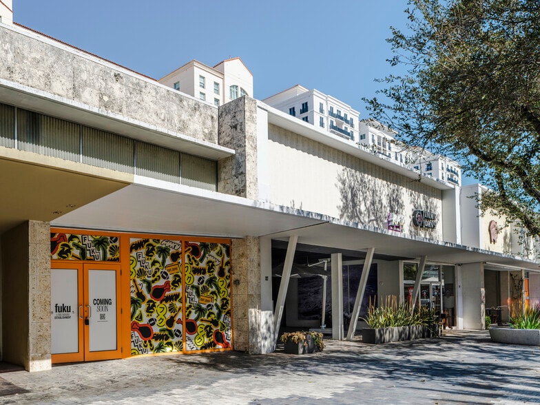 More Photos Of 125-127 Miracle Mile, Coral Gables Storefront For Lease