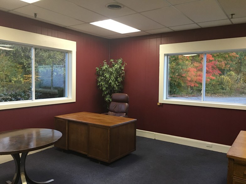 More Photos Of 55-R Pawtucket Ave, Rumford Warehouse For Sale