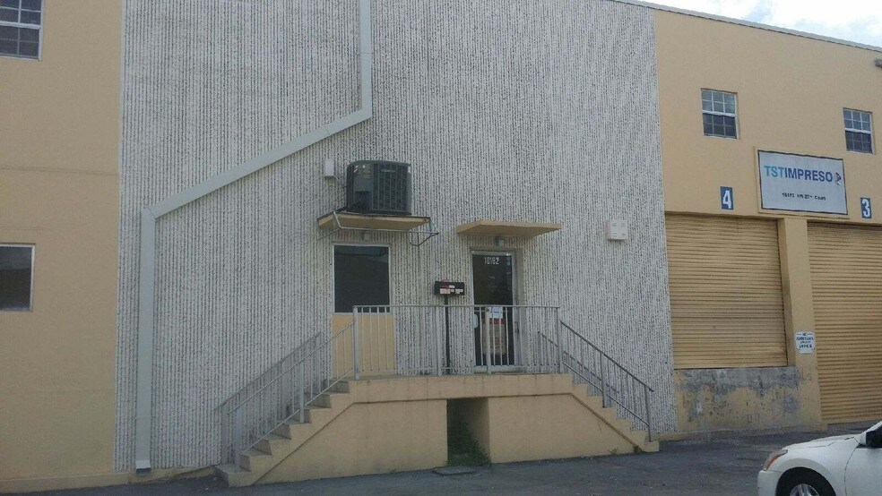 More Photos Of 10112-10172 NW 87th Ct, Miami Warehouse For Lease