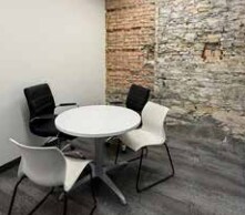 More Photos Of 1037 W McKinley Ave, Milwaukee Loft Creative Space For Lease