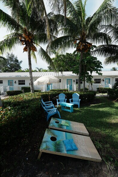 More Photos Of 2502 Tamarind Dr, Hutchinson Island Hotel For Sale