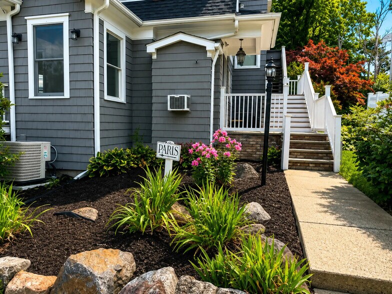 More Photos Of 609 Main St, Ridgefield Office For Lease