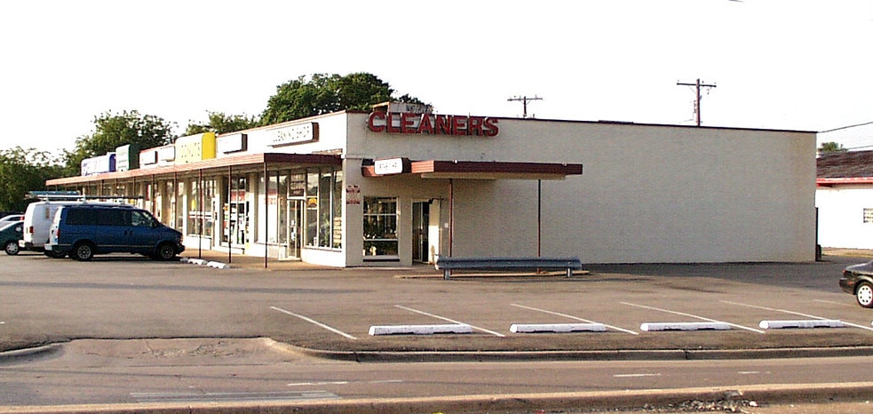 Primary Photo Of 4315-4331 Gus Thomasson Rd, Mesquite Storefront For Lease