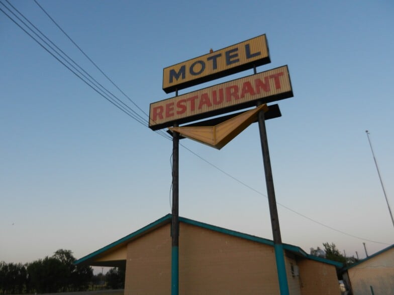 More Photos Of 14000 E Business 40 St, Mclean Hotel For Sale