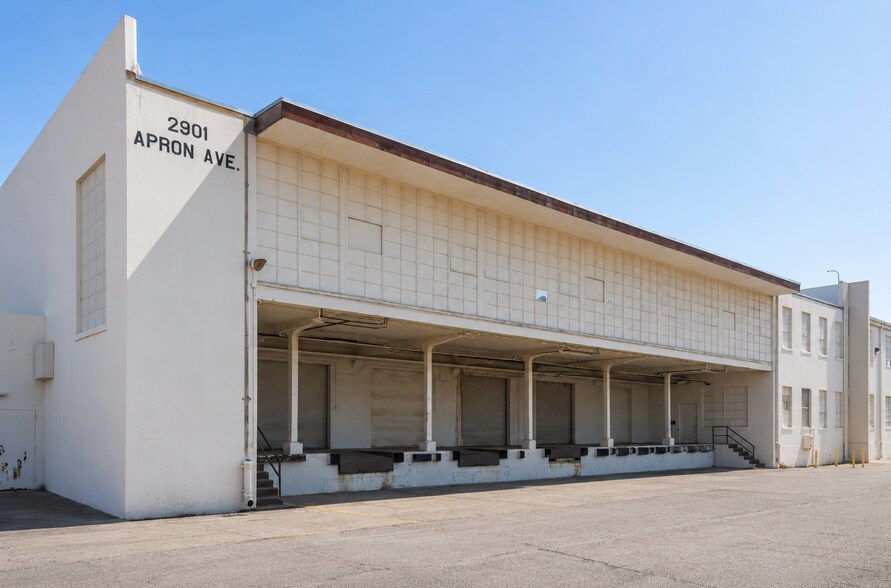 More Photos Of 2901 Apron Ave, Atwater Warehouse For Lease