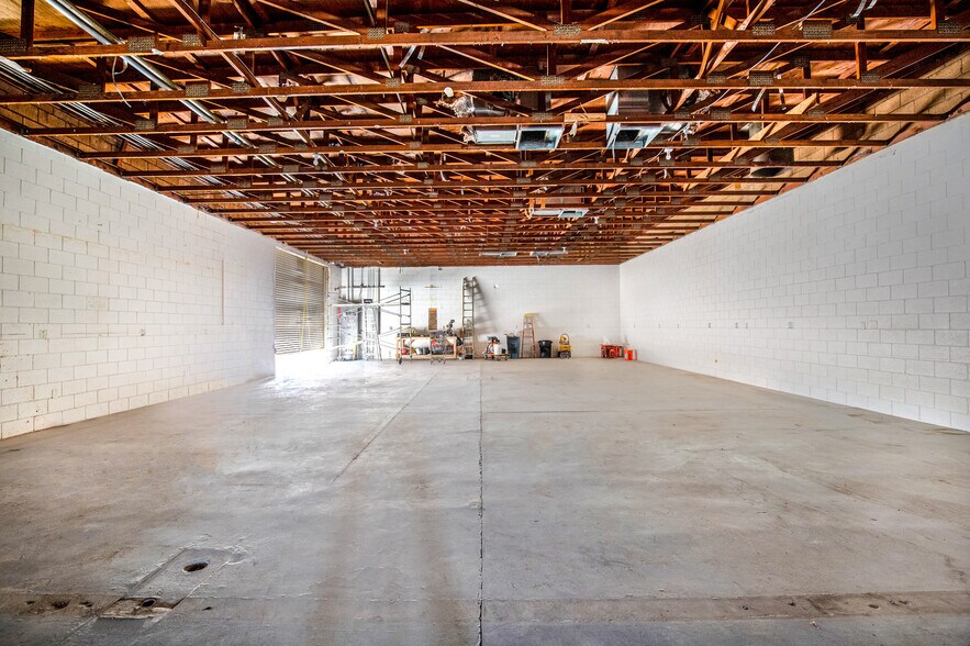 More Photos Of 18738 5th St, Bloomington Industrial For Sale
