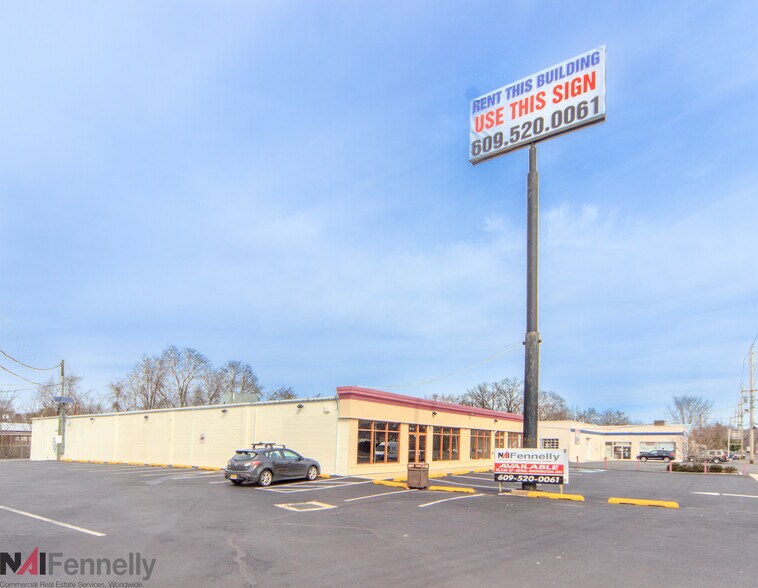 More Photos Of 18 Arctic Pky, Ewing Storefront For Lease