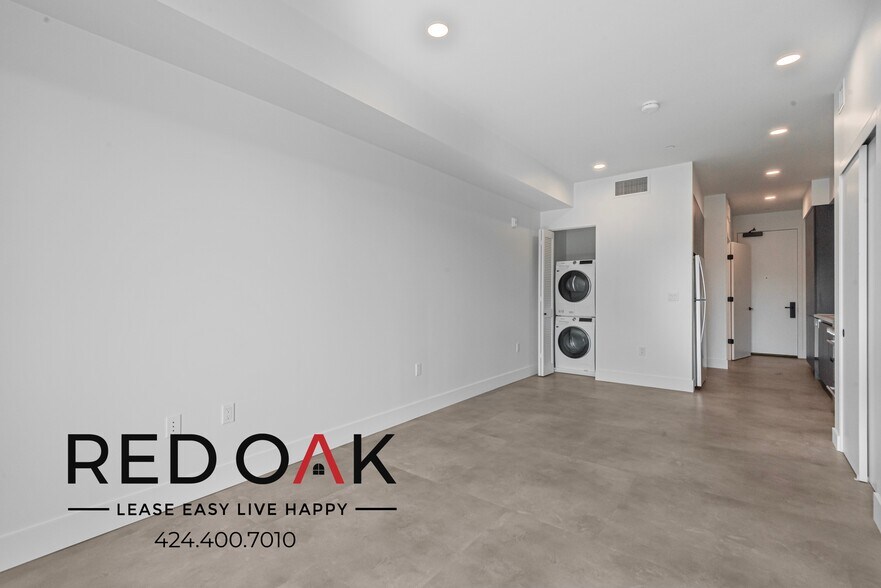 More Photos Of 3450 W 43rd St, Los Angeles Apartments For Lease