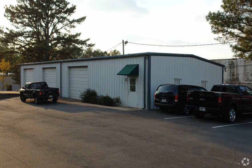 More Photos Of 4590 S Berkeley Lake Rd, Norcross Warehouse For Lease