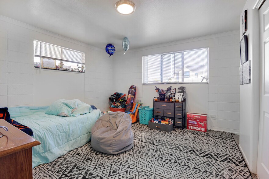 More Photos Of 1045 Balsam St, Lakewood Apartments For Sale