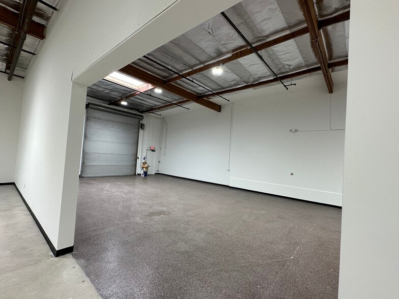 More Photos Of 3505 Cadillac Ave, Costa Mesa Light Manufacturing For Lease