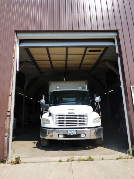 More Photos Of 108 N Renville St, Winthrop Distribution For Sale