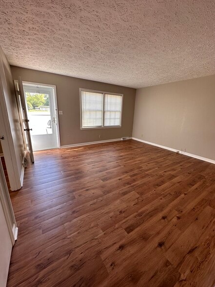 More Photos Of 711 E Howell St, Hartwell Apartments For Sale
