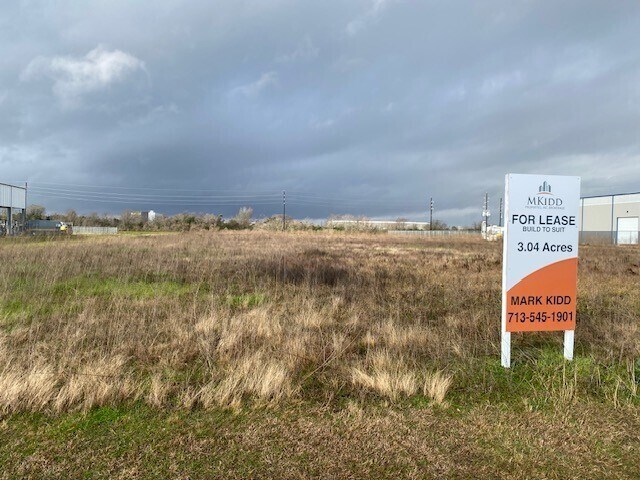 More Photos Of 0 Clay Road, Katy Industrial For Lease