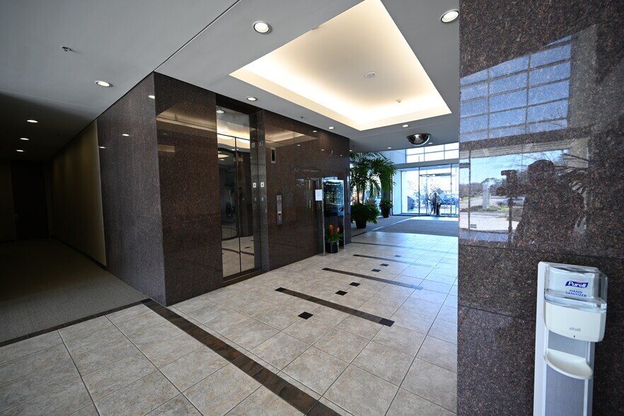 More Photos Of 16055 Space Center Blvd, Houston Office For Lease
