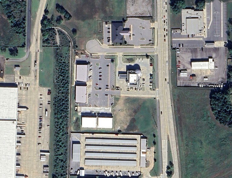 More Photos Of , Fort Smith General Retail For Sale