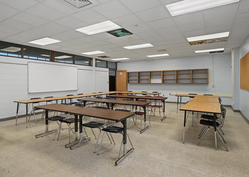 More Photos Of 1600 26th St, Monroe Schools For Sale