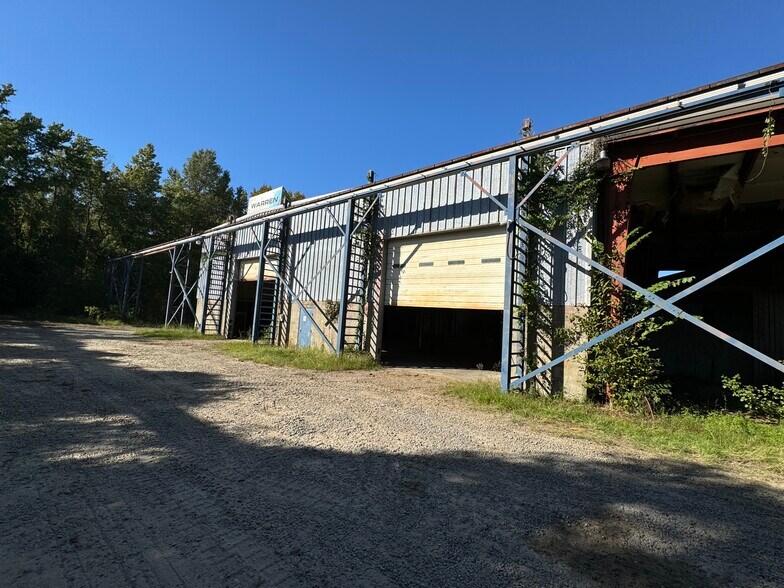 More Photos Of 300 Planters Dr, Columbia Service For Lease
