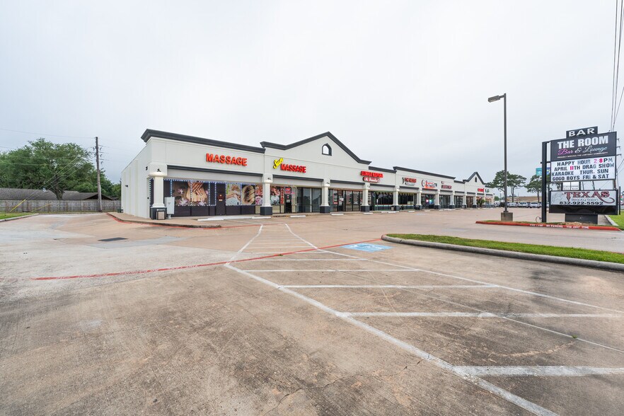 More Photos Of 4915 Fm 2920 Rd, Spring Unknown For Lease