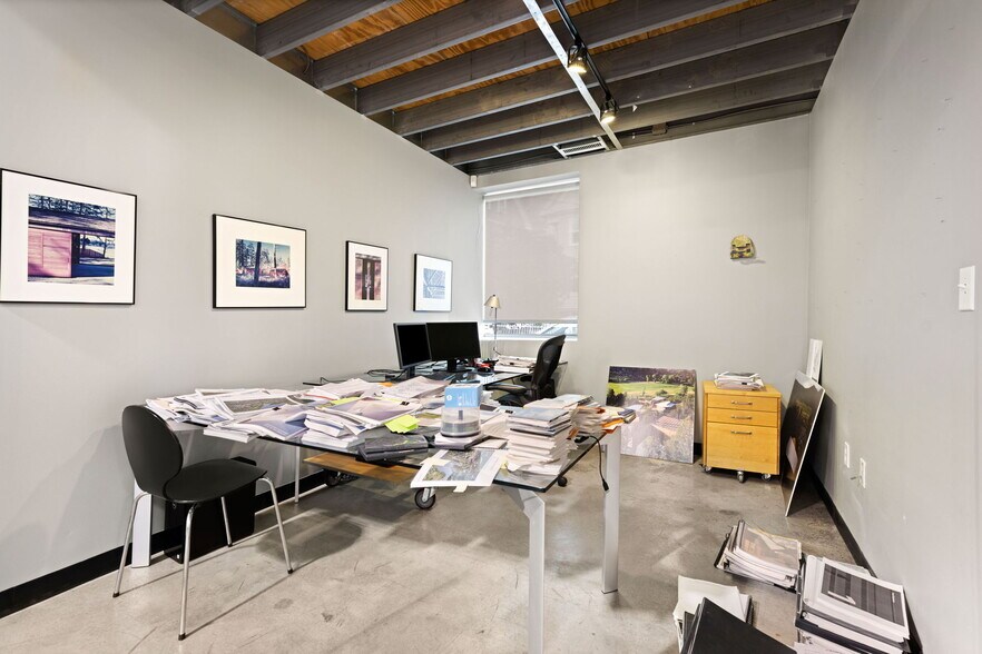 More Photos Of 115 Willow Ave, Somerville Manufacturing For Sale