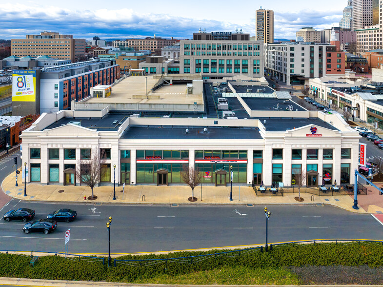 Primary Photo Of 32 Front St, Hartford Unknown For Lease