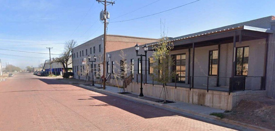 Primary Photo Of 501-517 S Grant St, Amarillo Flex For Sale
