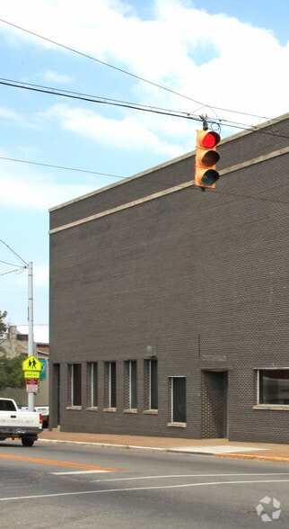 More Photos Of 101 N Hart St, Princeton Office For Lease