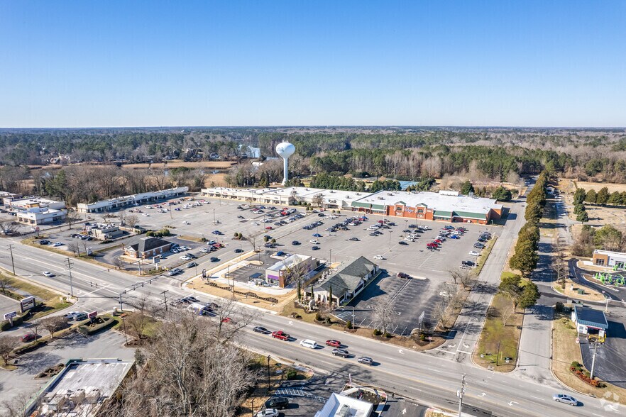 More Photos Of 1403-1413 N Main St, Suffolk General Retail For Lease
