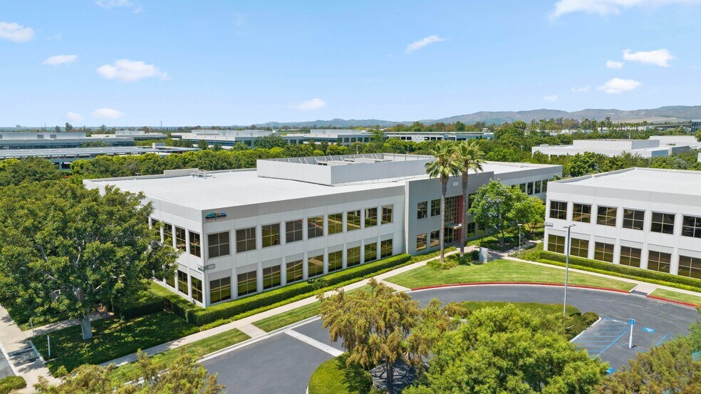 More Photos Of 46 Discovery, Irvine Unknown For Lease