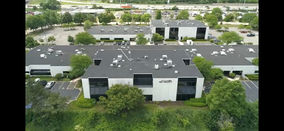 More Photos Of 105-195 W Central Rd, Schaumburg Loft Creative Space For Sale