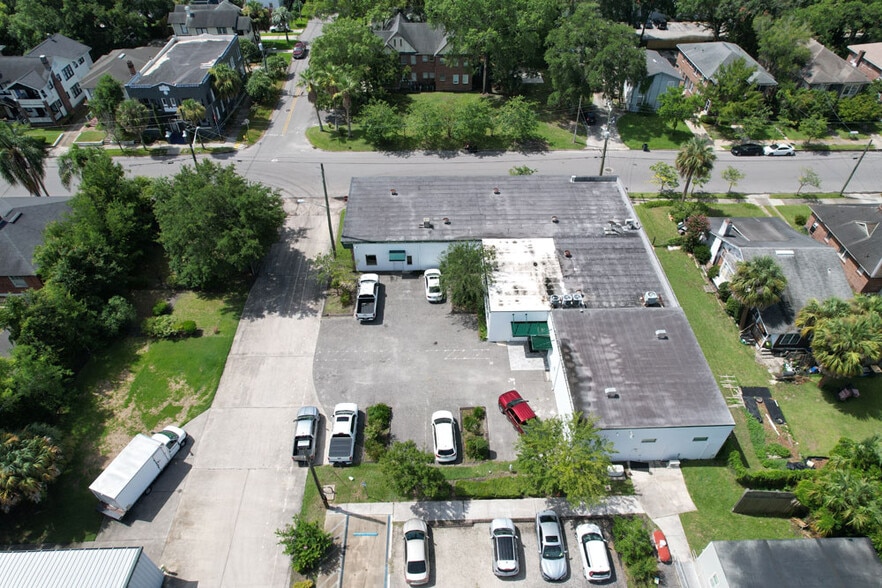More Photos Of 2861 College St, Jacksonville Office For Lease