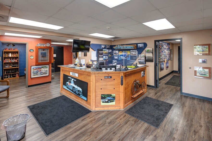 More Photos Of 7773 Strickland St, Douglasville Industrial For Lease