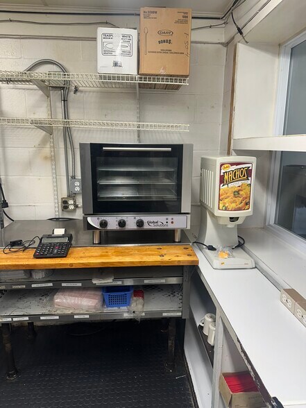 More Photos Of 811 W Findlay St, Carey Restaurant For Sale
