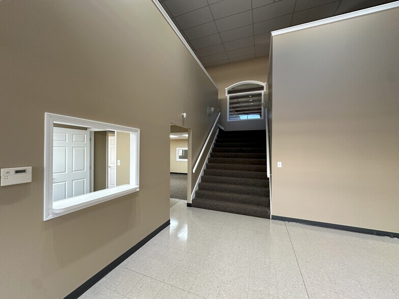 More Photos Of 1300 E US Highway 136, Pittsboro Unknown For Lease