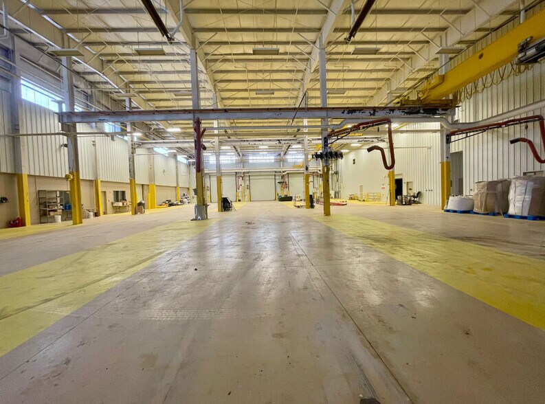 More Photos Of 6061 County Road 136, Pawnee Warehouse For Sale