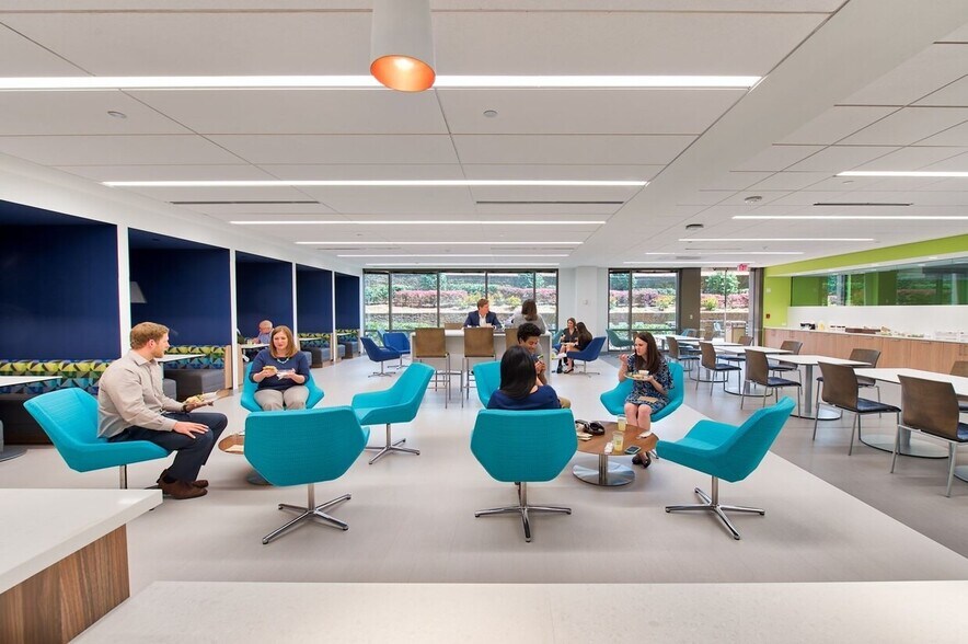 More Photos Of 8601 Six Forks Rd, Raleigh Office For Lease