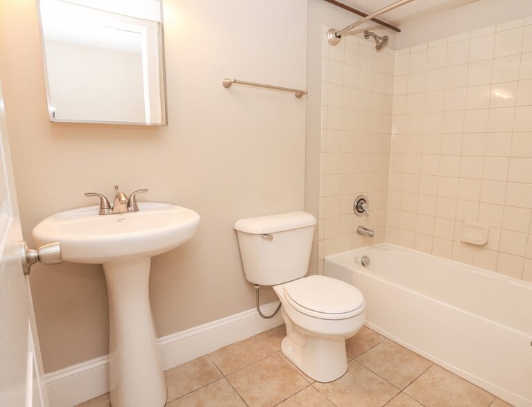 More Photos Of 1432 Pennsylvania St, Denver Apartments For Sale