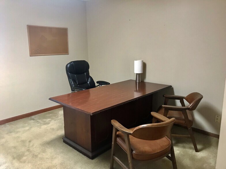 More Photos Of 4920 Reed Rd, Columbus Loft Creative Space For Lease