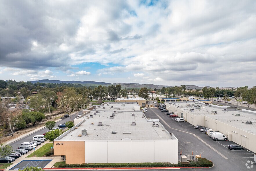 More Photos Of 23052 Lake Forest Dr, Laguna Hills Storefront For Lease