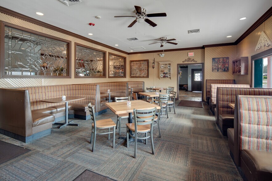 More Photos Of 1226 Main St, Southaven Restaurant For Sale