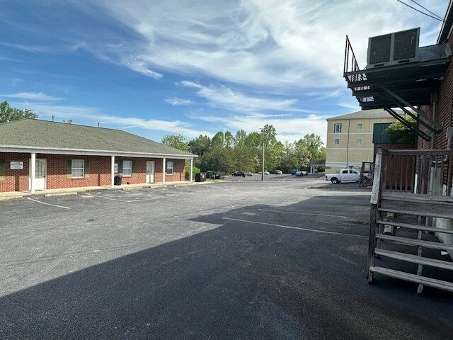 More Photos Of 605 Piney Forest Rd, Danville Storefront Retail Office For Sale