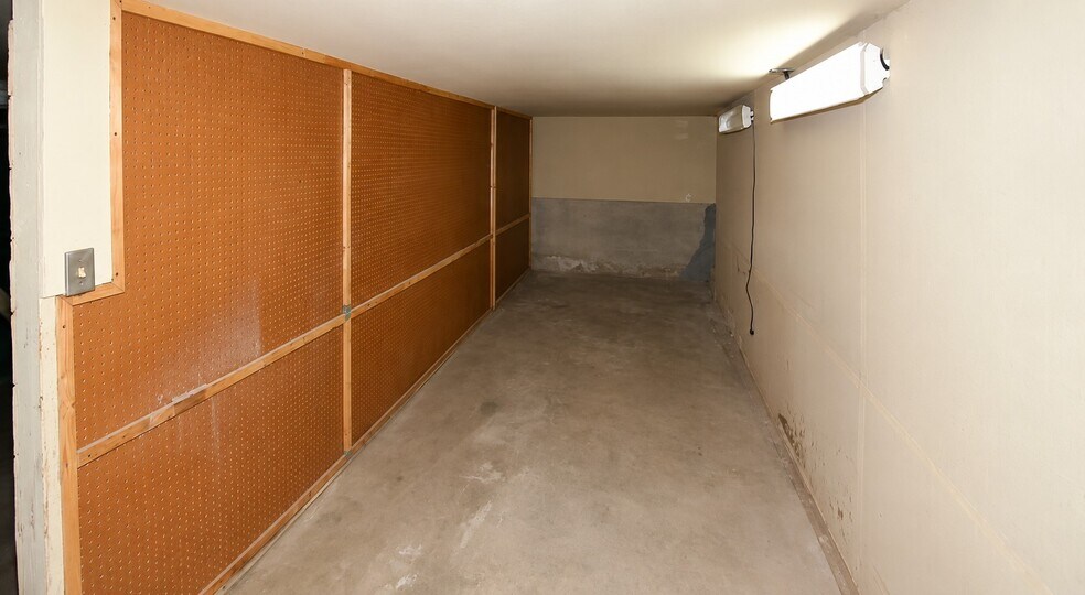 More Photos Of 35633 Highway 66, Daggett Warehouse For Sale